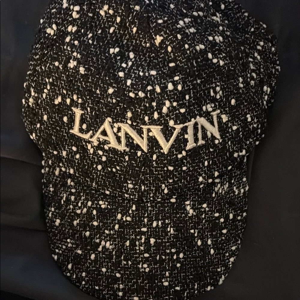 Lanvin Tweed Cap in Black and White
